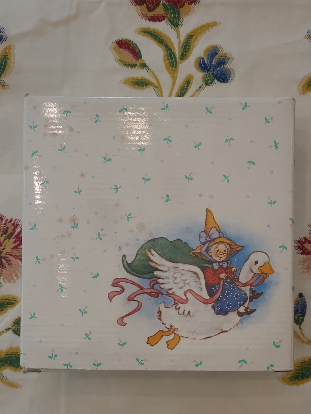 Vintage Avon 1984 Baby's Keepsake Spoon and Bowl Set, Pristine IOB